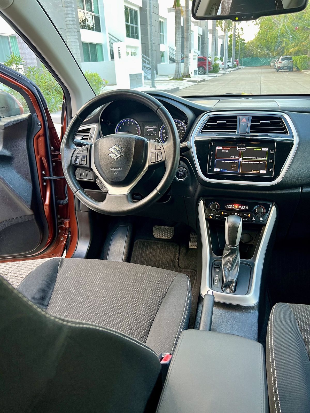 Suzuki S-Cross 2018 4