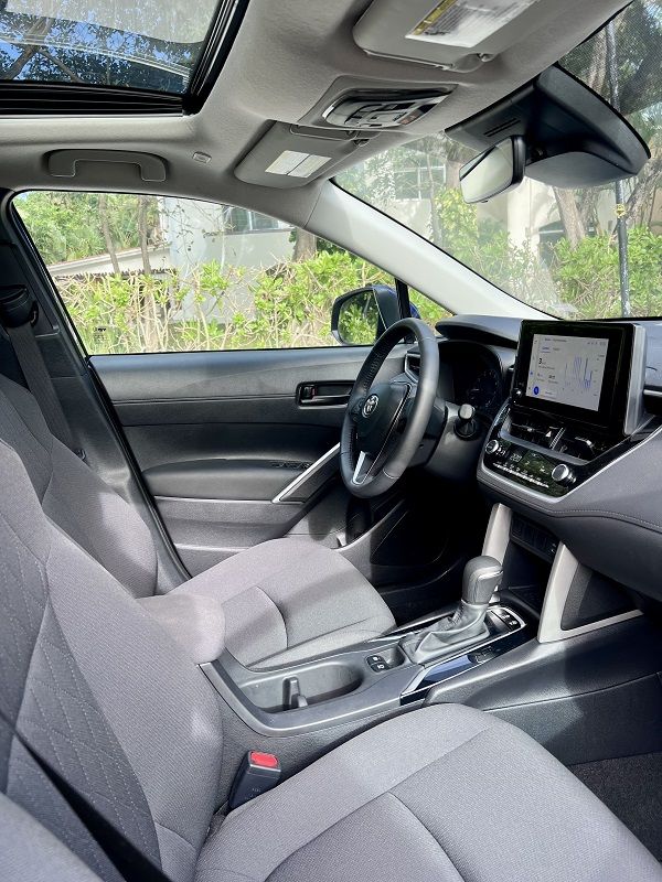 Toyota Corolla Cross 2025 4